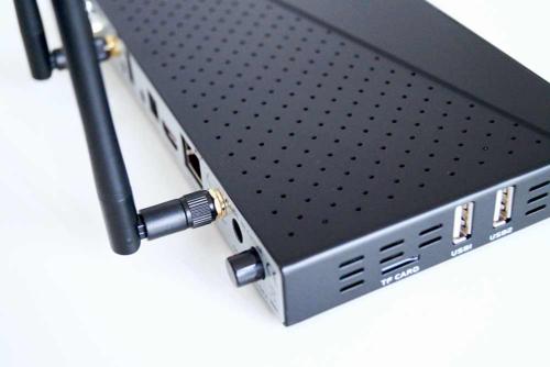 Axas His 4K Combo+ SAT Kabel Linux E2 Receiver UHD
