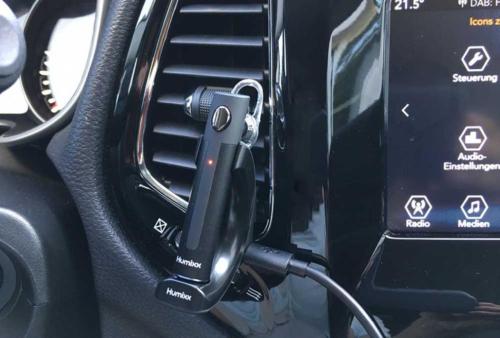 Wireless Headset von Humixx inkl. Ladehalterung für das Auto